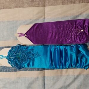 NWOT 2 PAIRS of Ladies Fingerless Lace Stretch Satin Bridal/prom Gloves